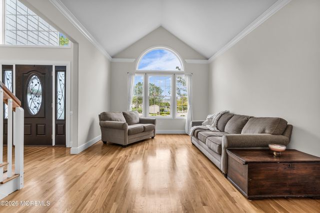 1 Blue Point Cove, Oceanport, NJ 07757