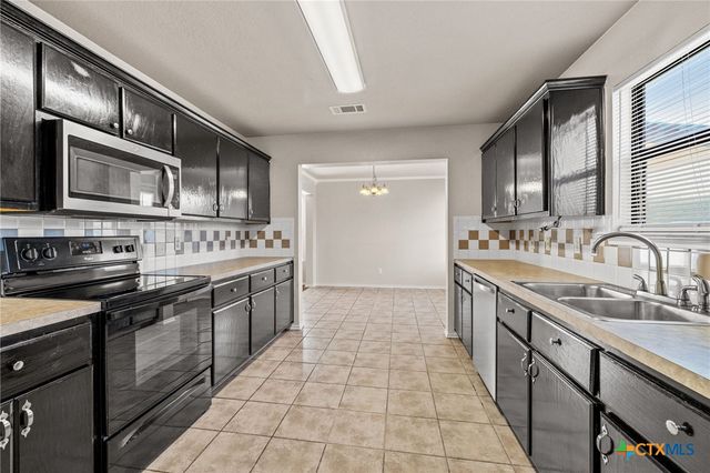 303 Sumac Trail, Copperas Cove, TX 76522