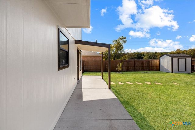 303 Sumac Trail, Copperas Cove, TX 76522