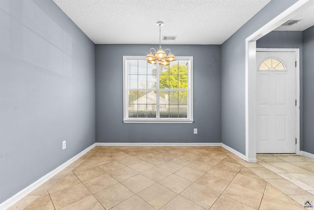 111 Chadwyck Lane, Bonaire, GA 31005