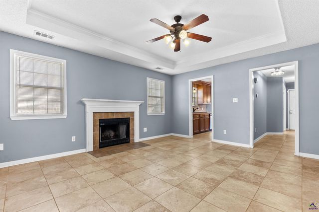 111 Chadwyck Lane, Bonaire, GA 31005