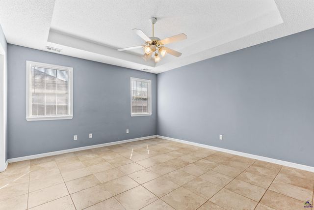 111 Chadwyck Lane, Bonaire, GA 31005