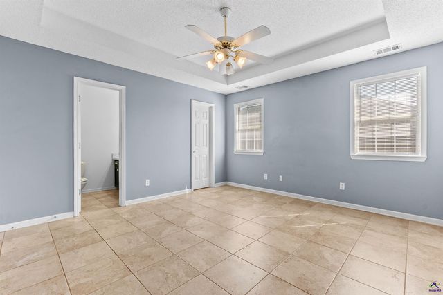 111 Chadwyck Lane, Bonaire, GA 31005