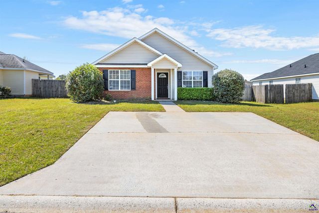 111 Chadwyck Lane, Bonaire, GA 31005