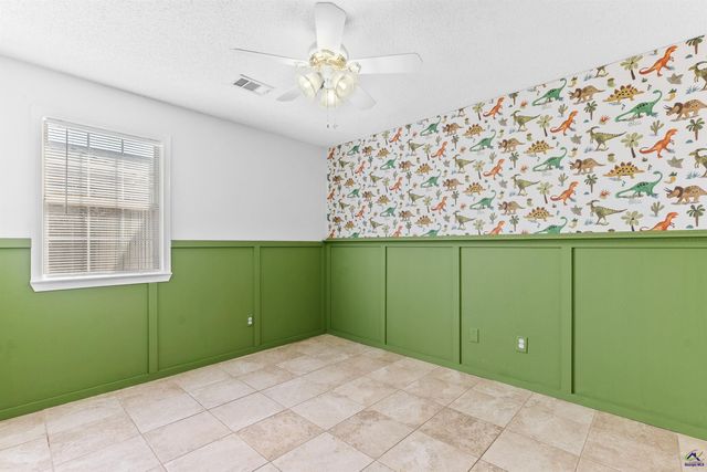 111 Chadwyck Lane, Bonaire, GA 31005