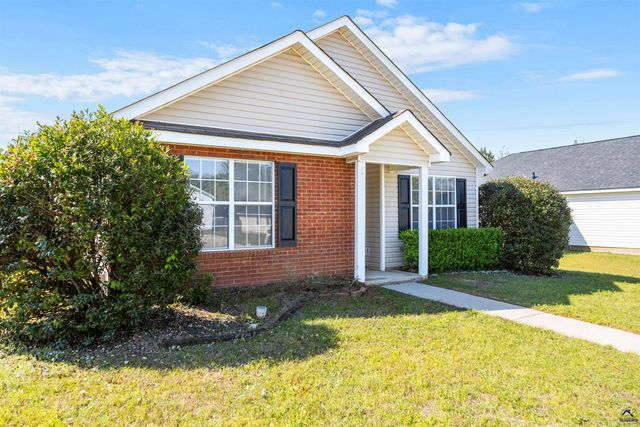 111 Chadwyck Lane, Bonaire, GA 31005