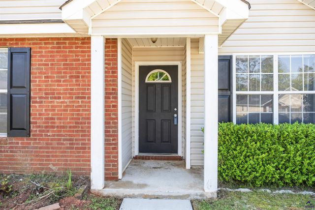 111 Chadwyck Lane, Bonaire, GA 31005