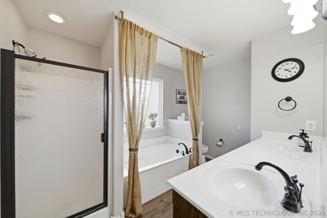 13328 S 21st Place, Bixby, OK 74008