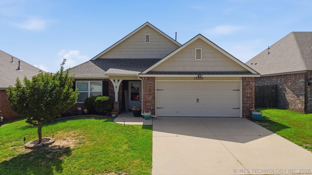 13328 S 21st Place, Bixby, OK 74008