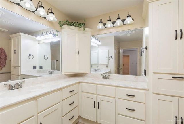 3226 Clubhouse Drive, Edinburg, TX 78542