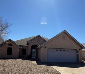 3226 Clubhouse Drive, Edinburg, TX 78542