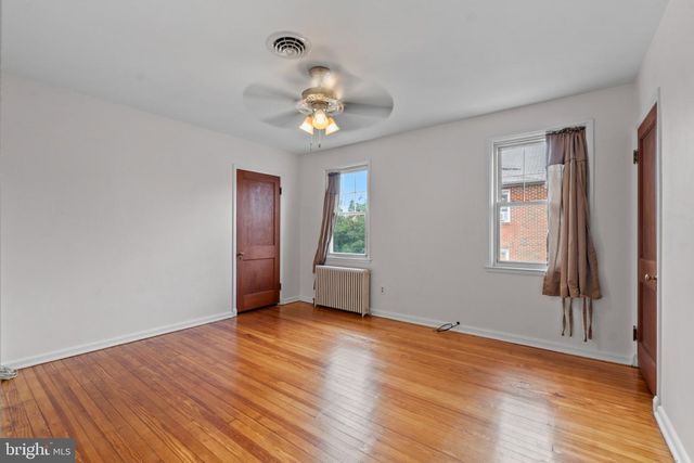 10 SANFORD AVE, Catonsville, MD 21228