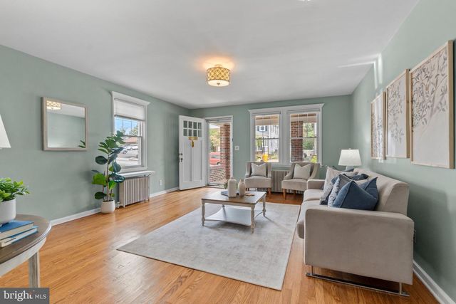 10 SANFORD AVE, Catonsville, MD 21228