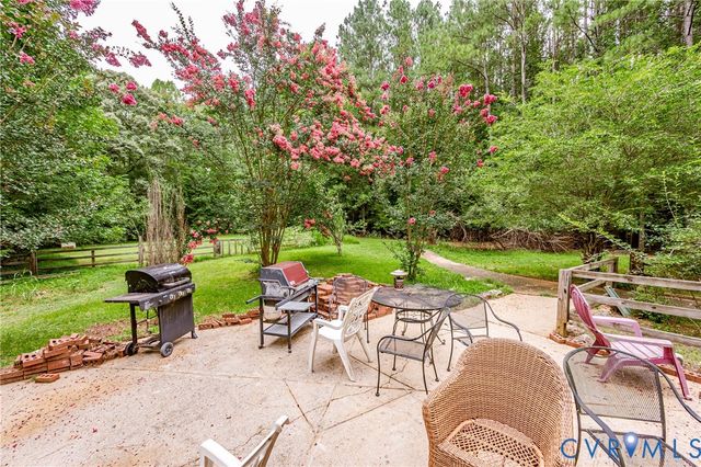 1659 Dorset Meadows Ln, Powhatan, VA 23139
