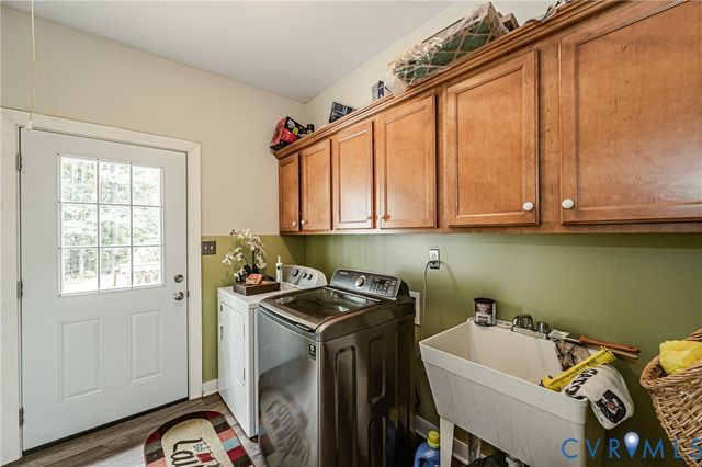 1659 Dorset Meadows Ln, Powhatan, VA 23139