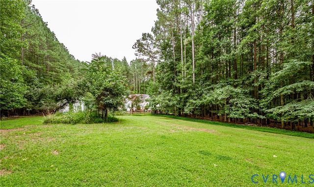 1659 Dorset Meadows Ln, Powhatan, VA 23139