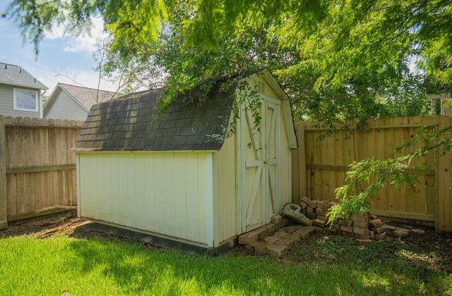 1119 Autumn Green Drive, Missouri City, TX 77459