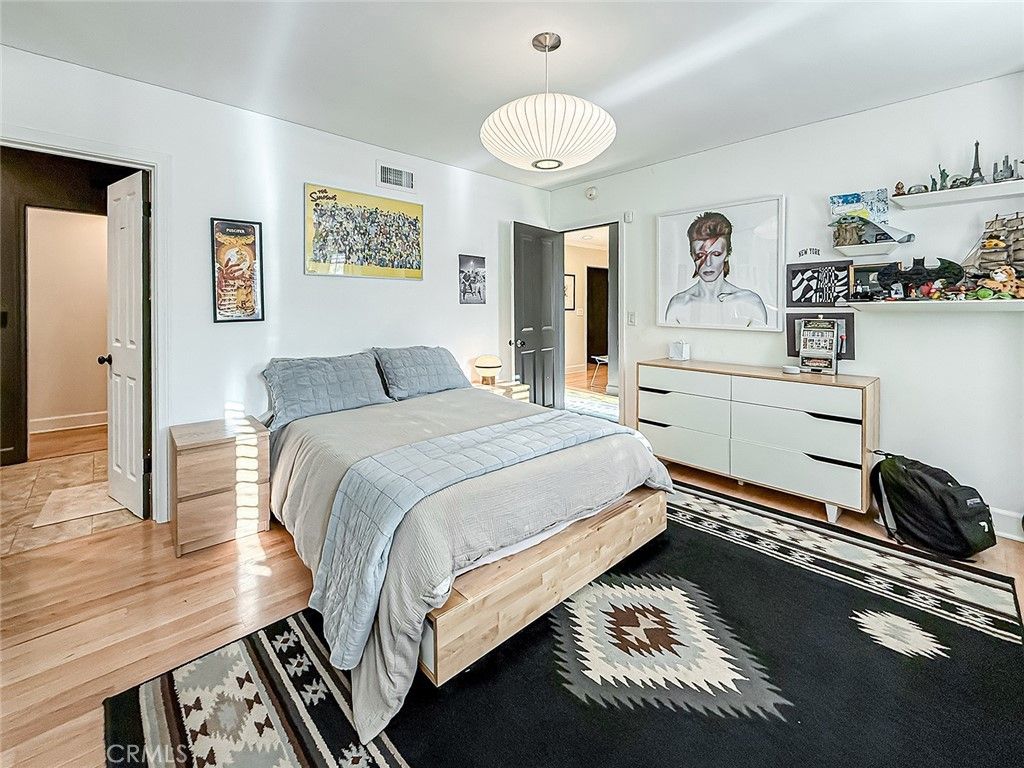 Image 23 of property listing at 130 Dapplegray, Bell Canyon, CA 91307