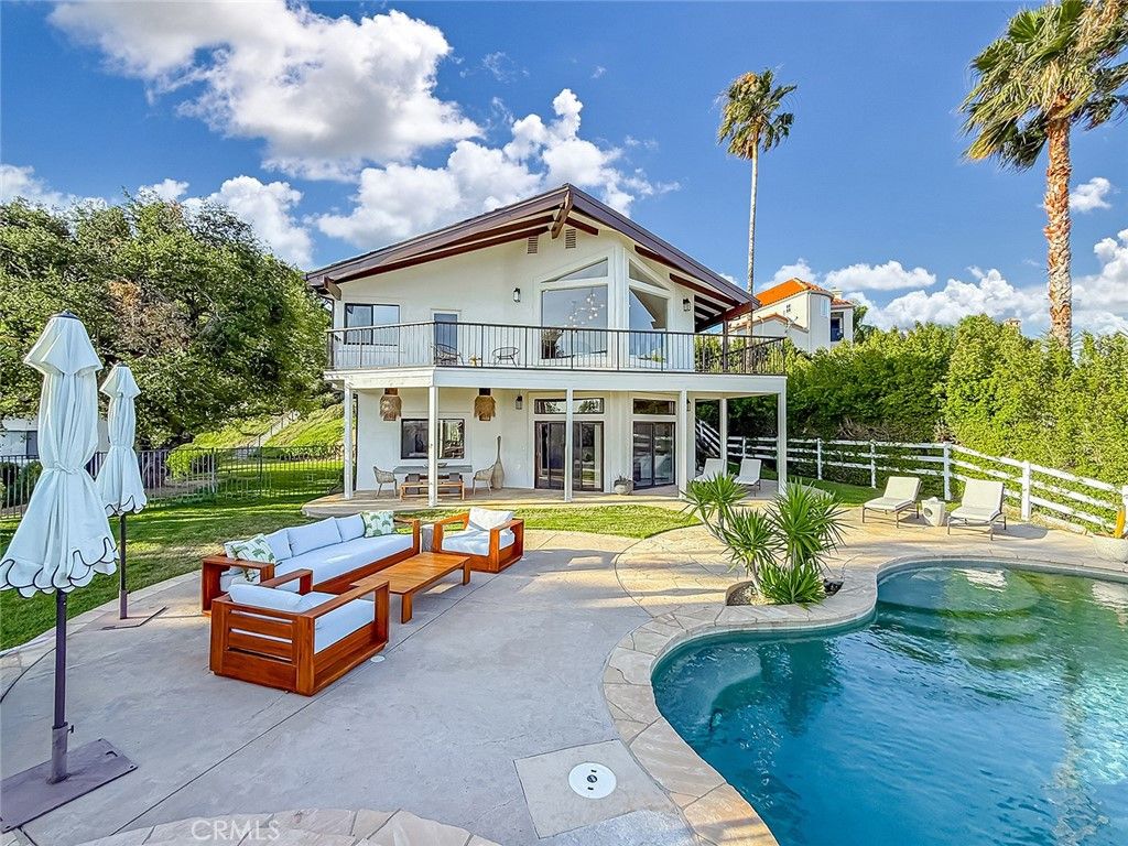 Image 34 of property listing at 130 Dapplegray, Bell Canyon, CA 91307