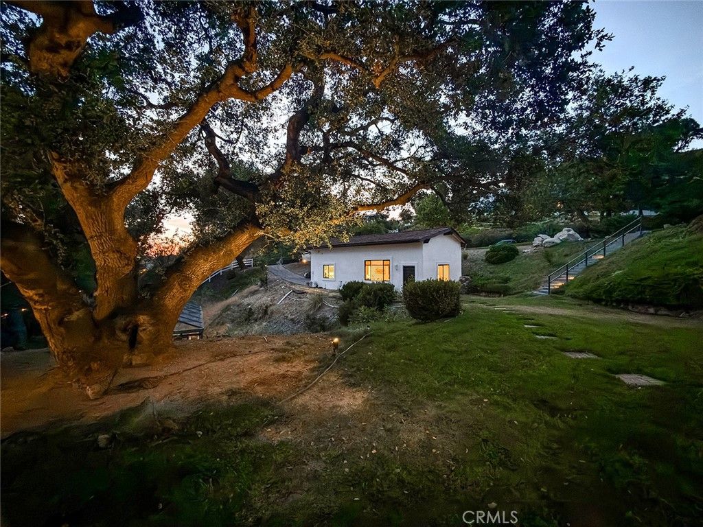 Image 45 of property listing at 130 Dapplegray, Bell Canyon, CA 91307