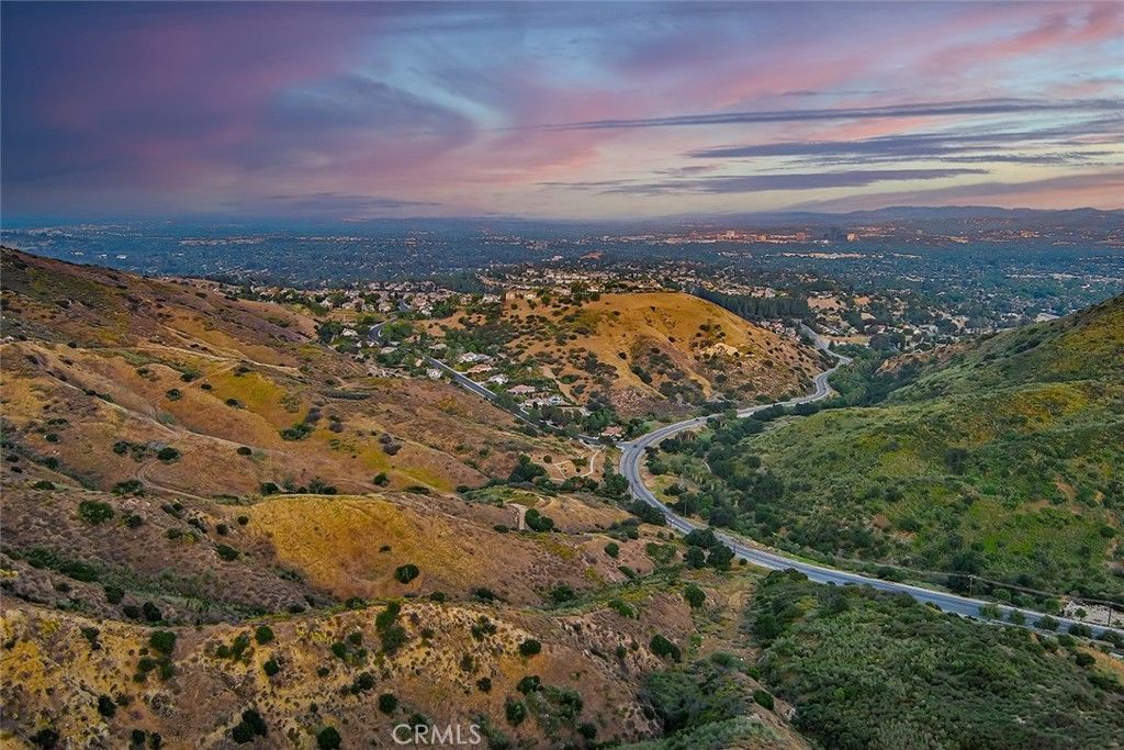 Image 70 of property listing at 130 Dapplegray, Bell Canyon, CA 91307
