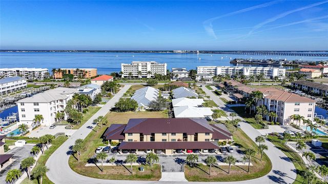 240 LEWIS CIRCLE 513, Punta Gorda, FL 33950