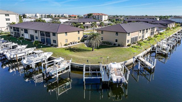 240 LEWIS CIRCLE 513, Punta Gorda, FL 33950