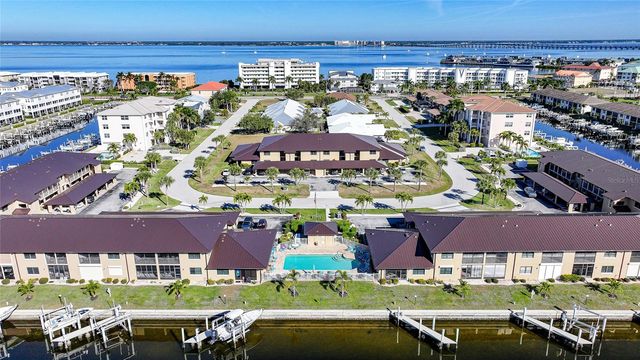 240 LEWIS CIRCLE 513, Punta Gorda, FL 33950