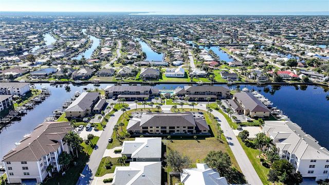 240 LEWIS CIRCLE 513, Punta Gorda, FL 33950
