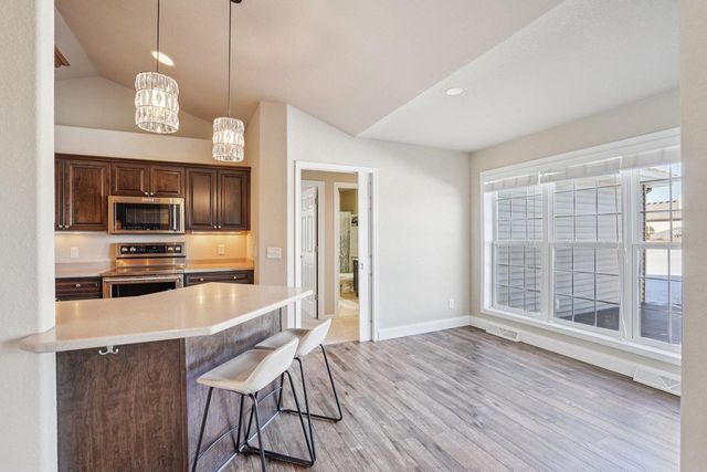 726 Greystone Lane, Middleton, WI 53562