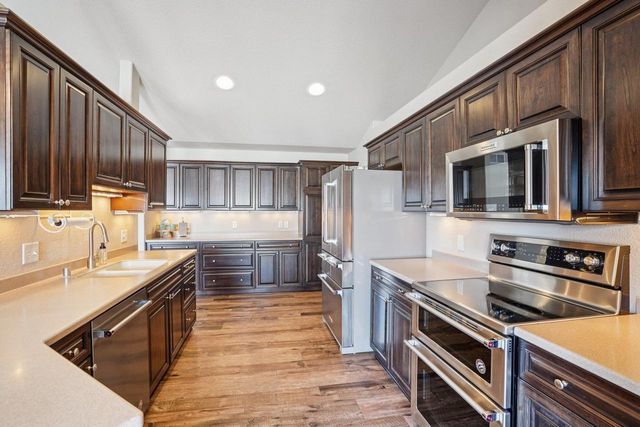 726 Greystone Lane, Middleton, WI 53562