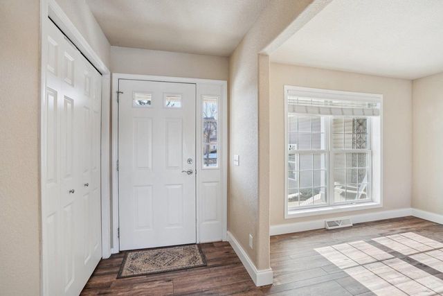 726 Greystone Lane, Middleton, WI 53562