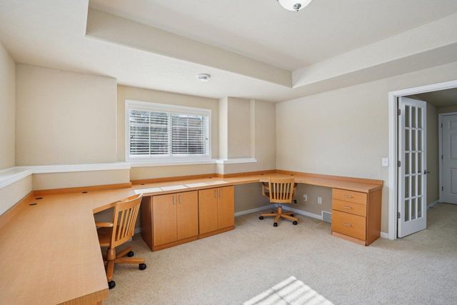 726 Greystone Lane, Middleton, WI 53562