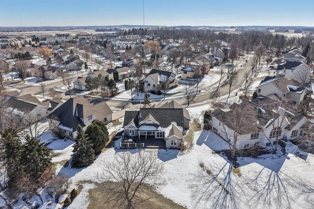 726 Greystone Lane, Middleton, WI 53562