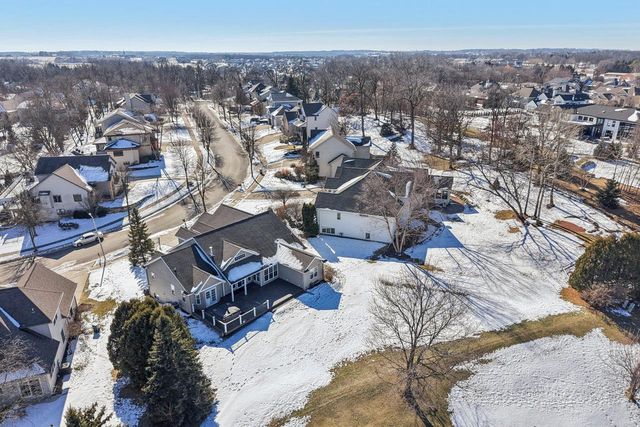 726 Greystone Lane, Middleton, WI 53562