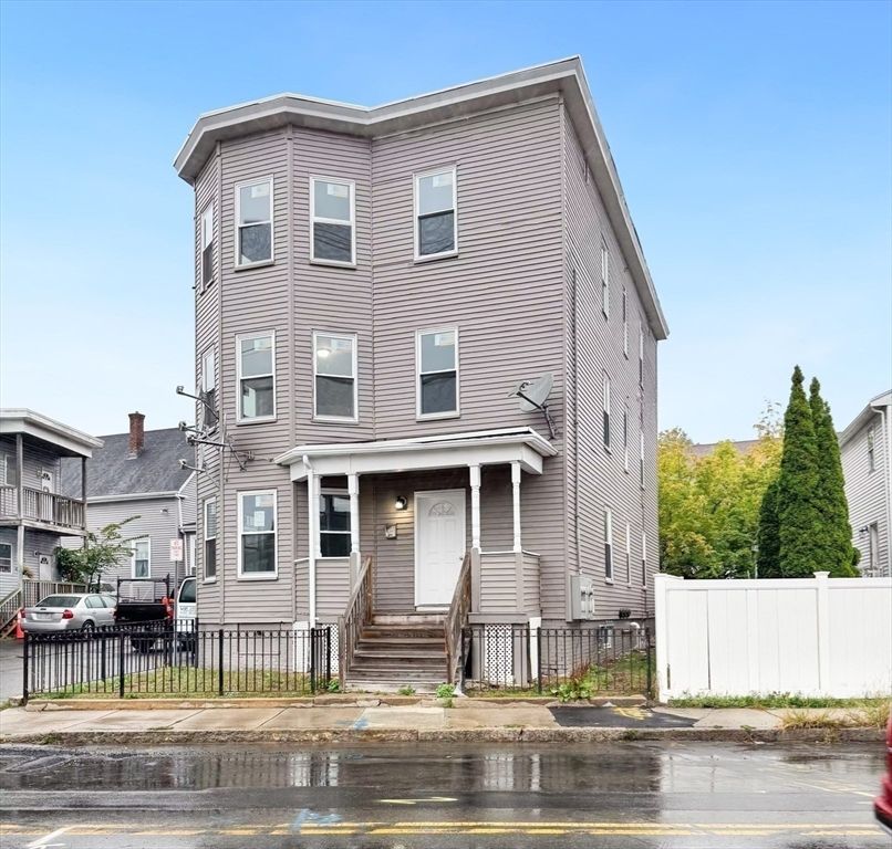 499 Boston 2, Lynn, MA 01905