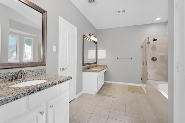 138 S Evangeline Oaks Circle, The Woodlands, TX 77384