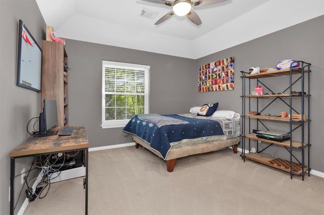 138 S Evangeline Oaks Circle, The Woodlands, TX 77384