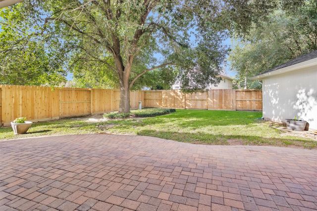 138 S Evangeline Oaks Circle, The Woodlands, TX 77384