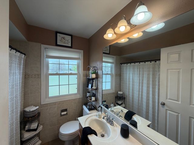 4731 18 AVE CT Avenue, Moline, IL 61265