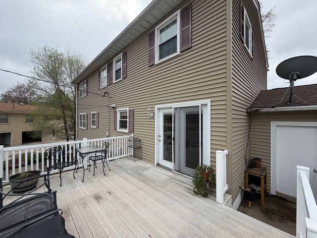 4731 18 AVE CT Avenue, Moline, IL 61265