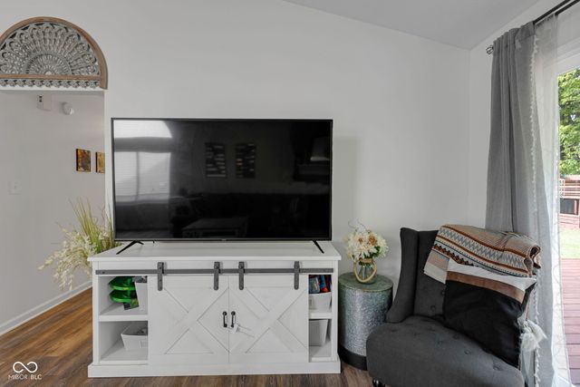 1015 E Killian Drive, Mooresville, IN 46158