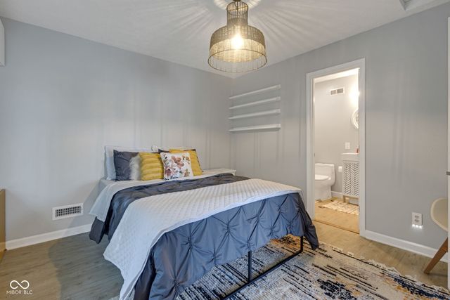 1015 E Killian Drive, Mooresville, IN 46158