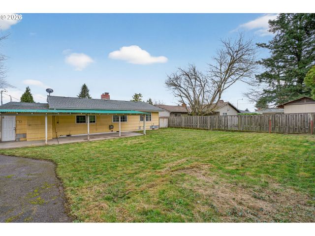 12330 Ne KNOTT St, Portland, OR 97230