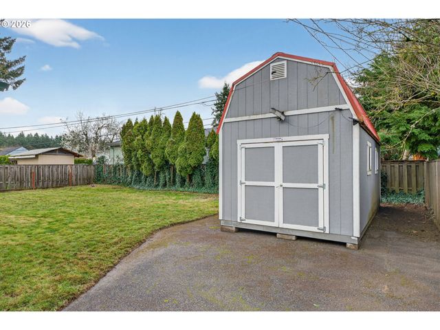 12330 Ne KNOTT St, Portland, OR 97230