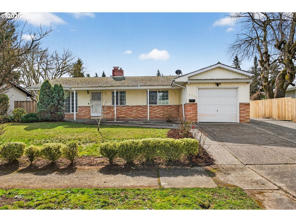 12330 Ne KNOTT St, Portland, OR 97230