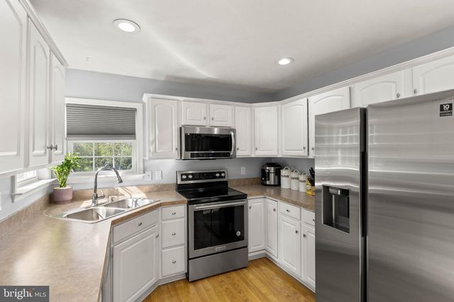 605 CEDAR CT, Woodstock, VA 22664