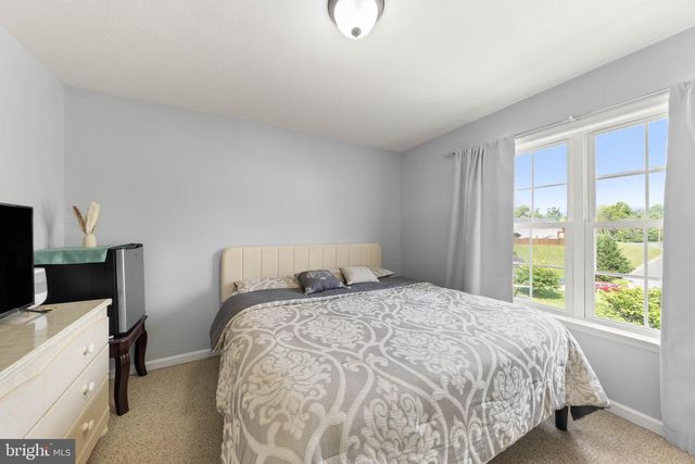 605 CEDAR CT, Woodstock, VA 22664
