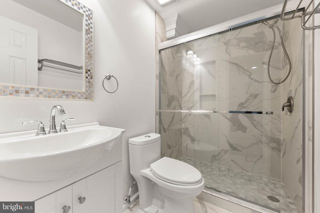 605 CEDAR CT, Woodstock, VA 22664