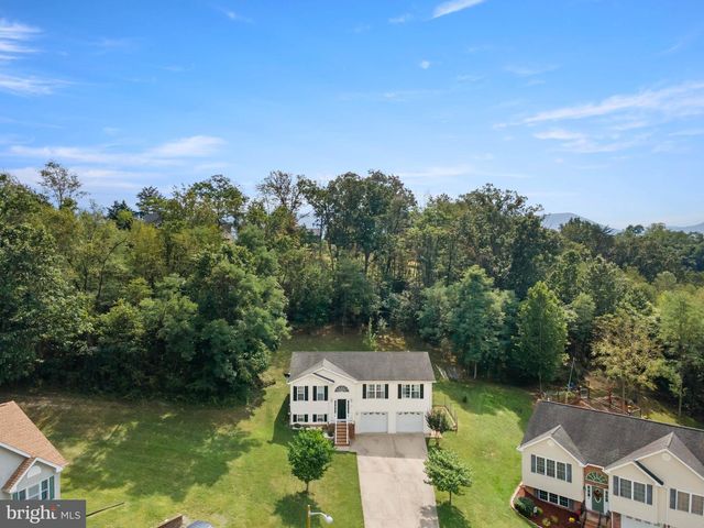 605 CEDAR CT, Woodstock, VA 22664
